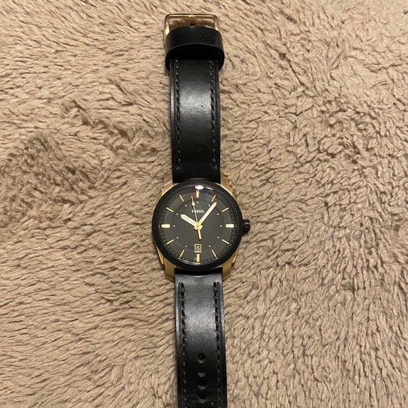 Men’s Fossil Watch - Picture 2 of 5